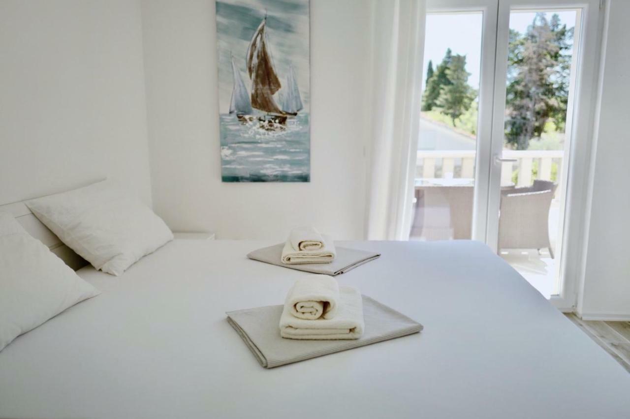Ana Apartment *