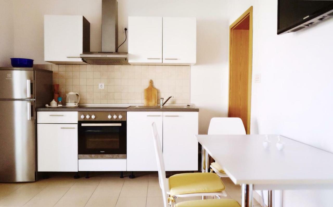 Ana Apartment *